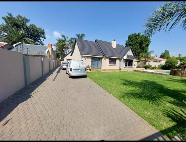 5 BEDROOM HOUSE FOR SALE IN TERENURE